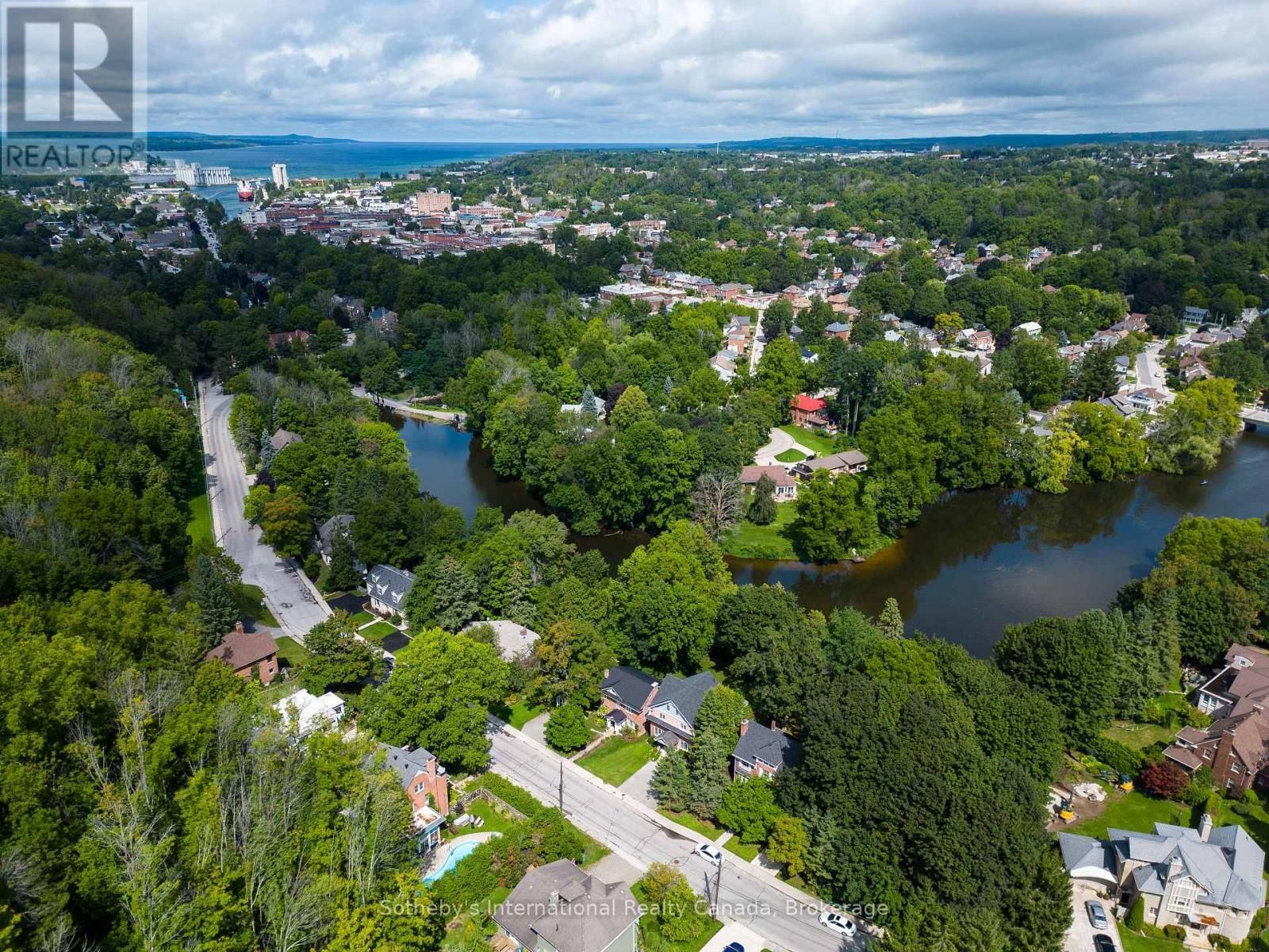 457 2ND AVENUE WEST Image 4