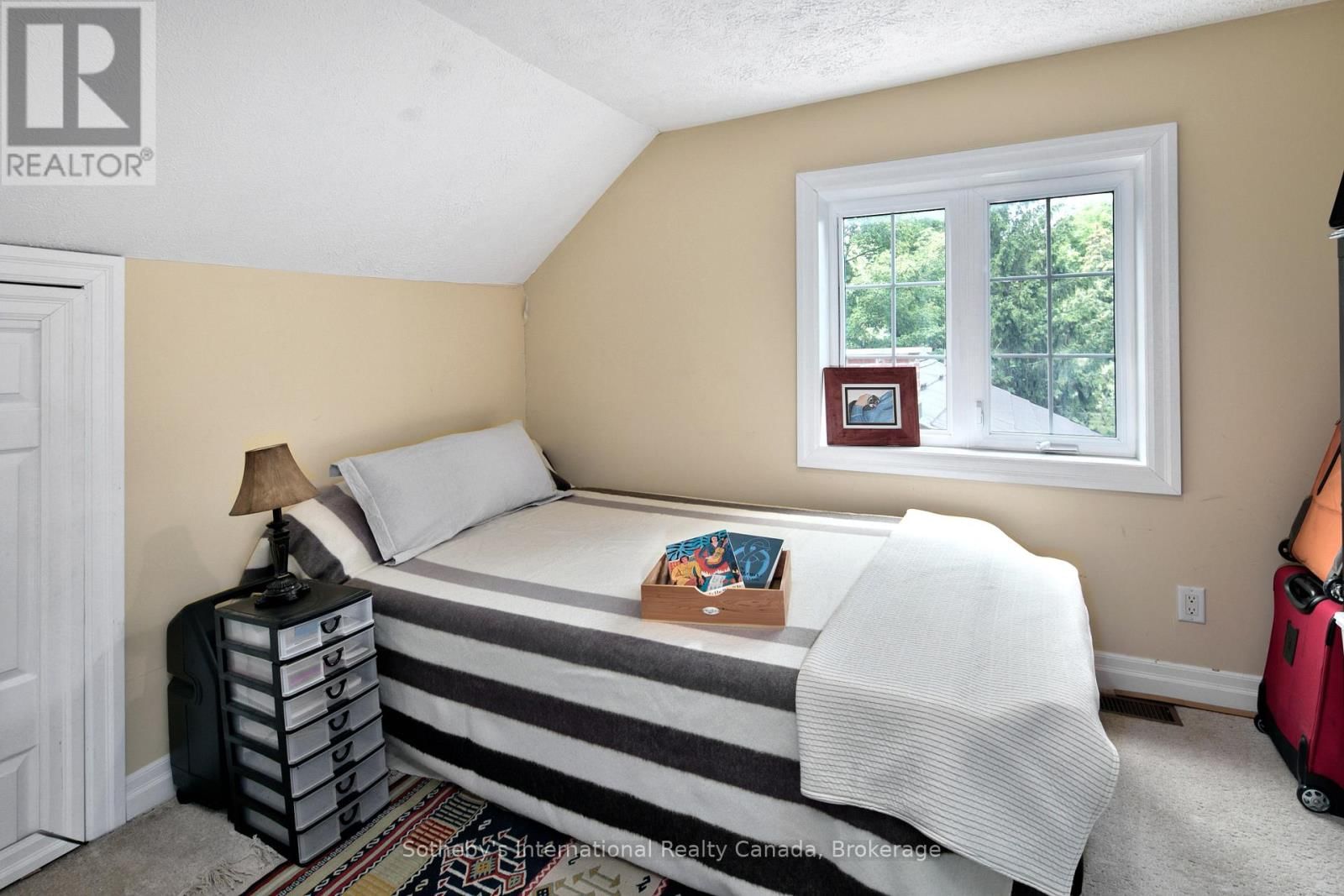 457 2ND AVENUE WEST Image 46