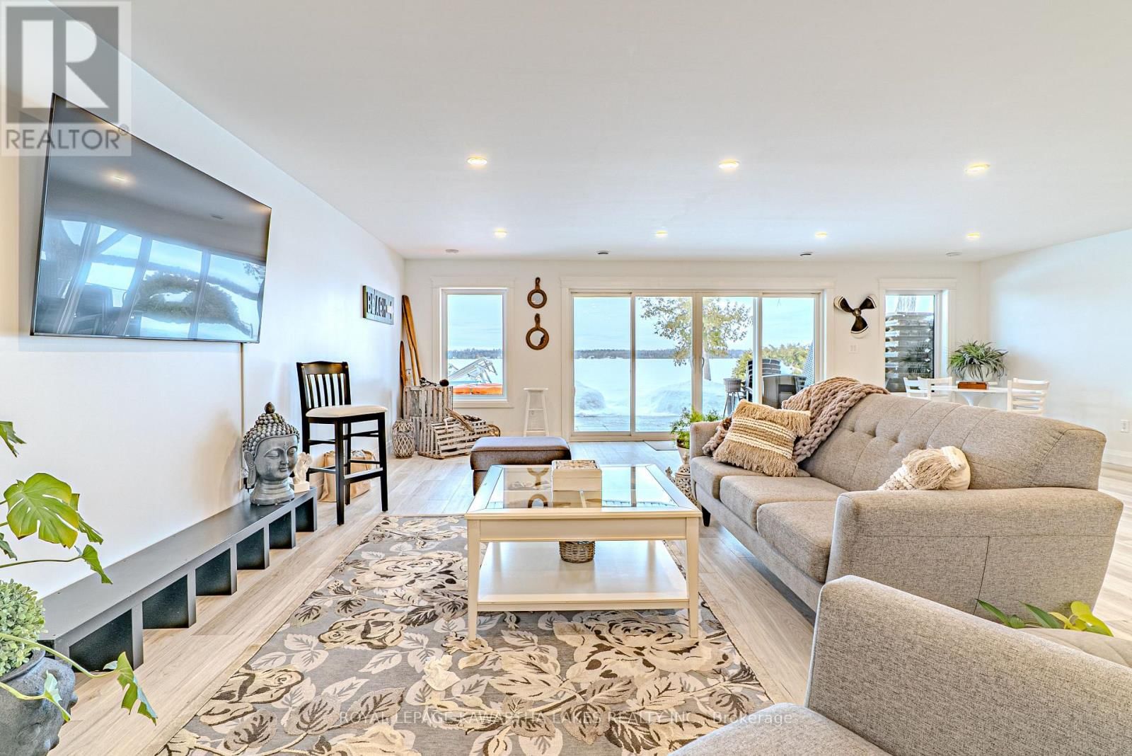 57 ADMIRAL DRIVE Image 34