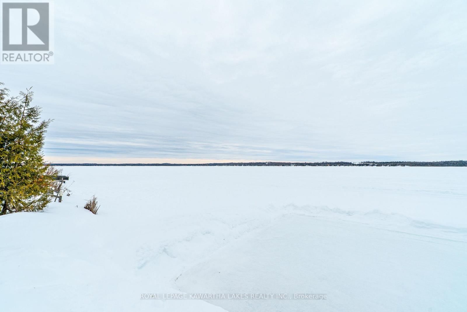 57 ADMIRAL DRIVE Image 44