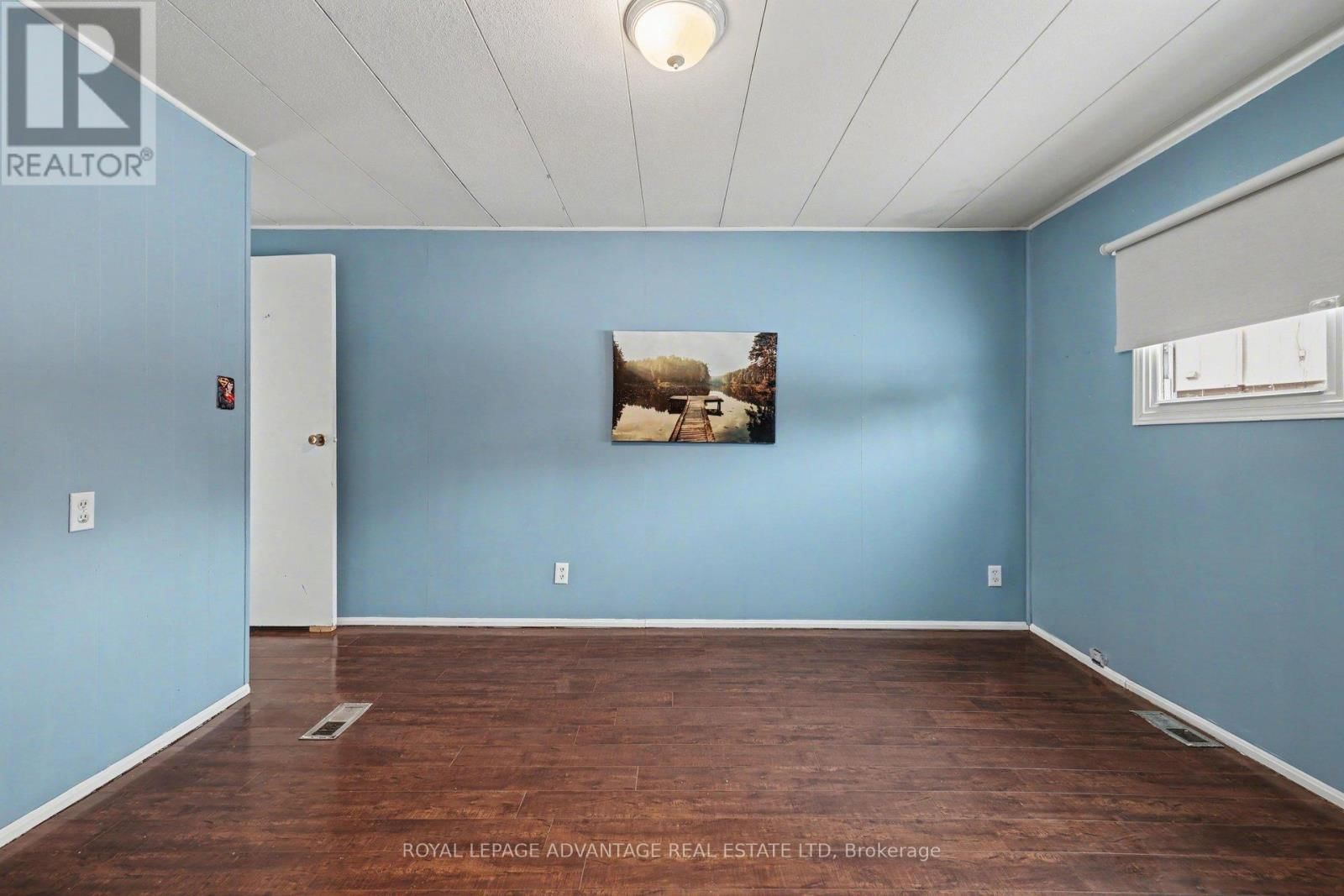 266 HILLVIEW ROAD Image 22