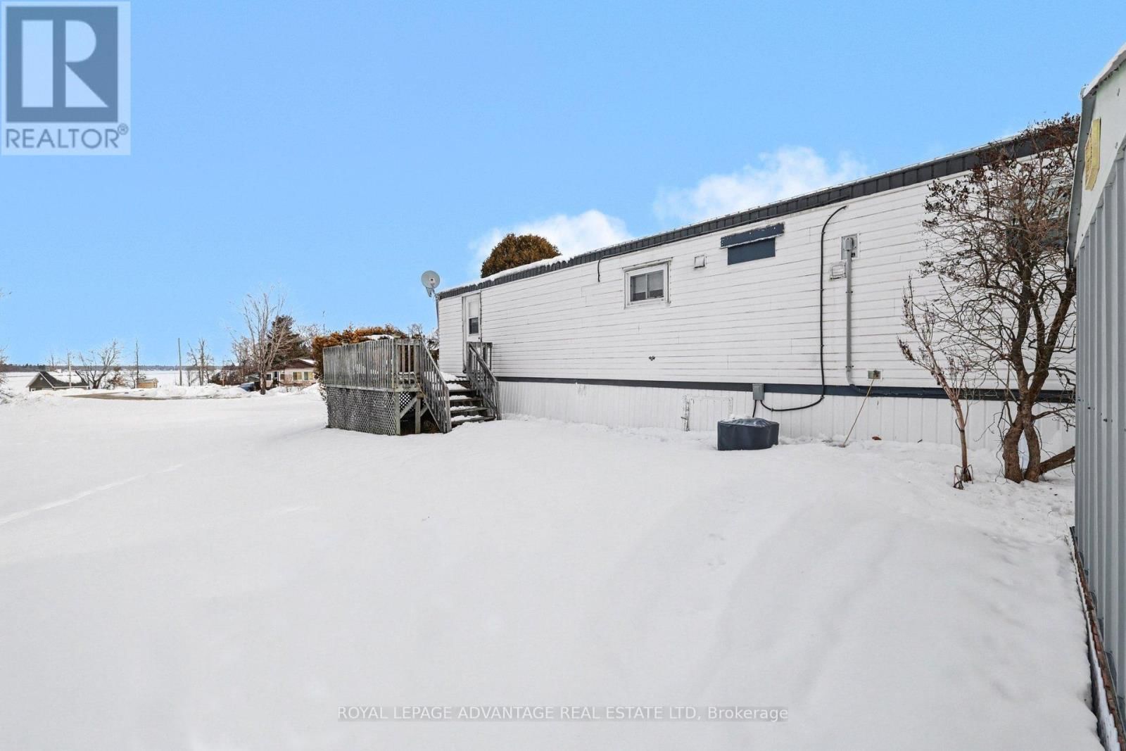 266 HILLVIEW ROAD Image 27