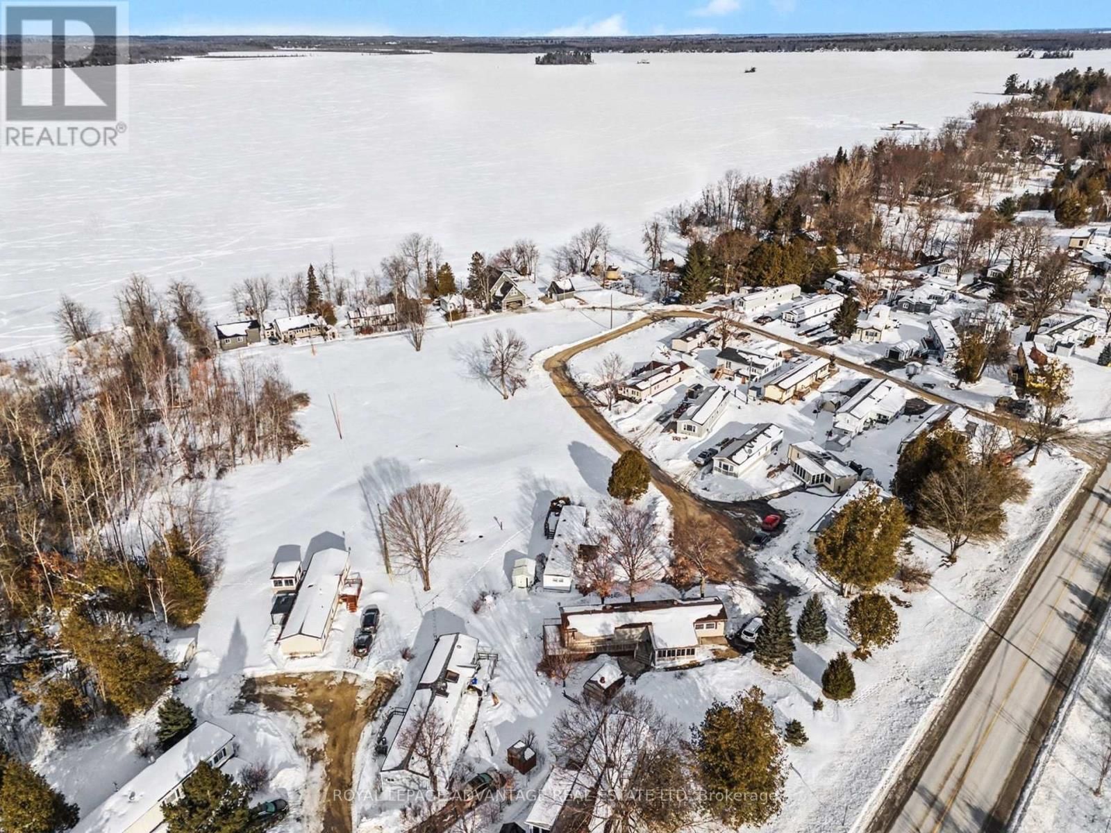 266 HILLVIEW ROAD Image 36