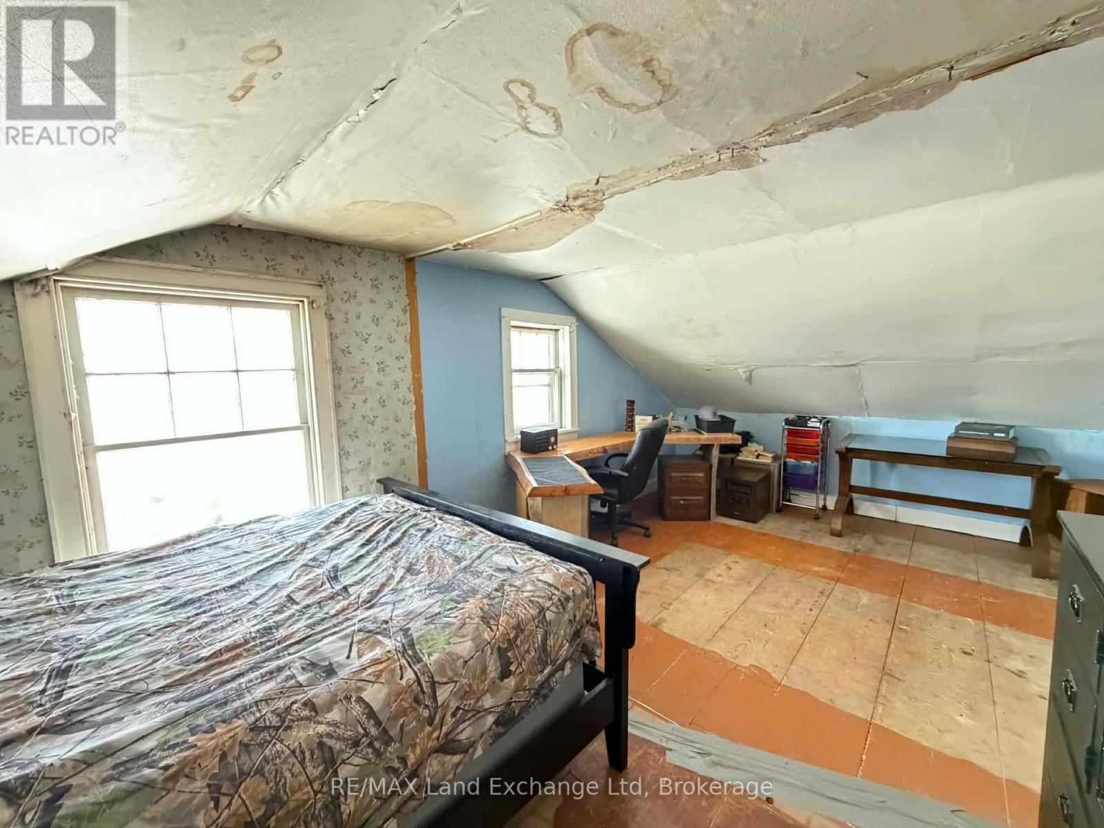 42451 CRANBROOK ROAD Image 11