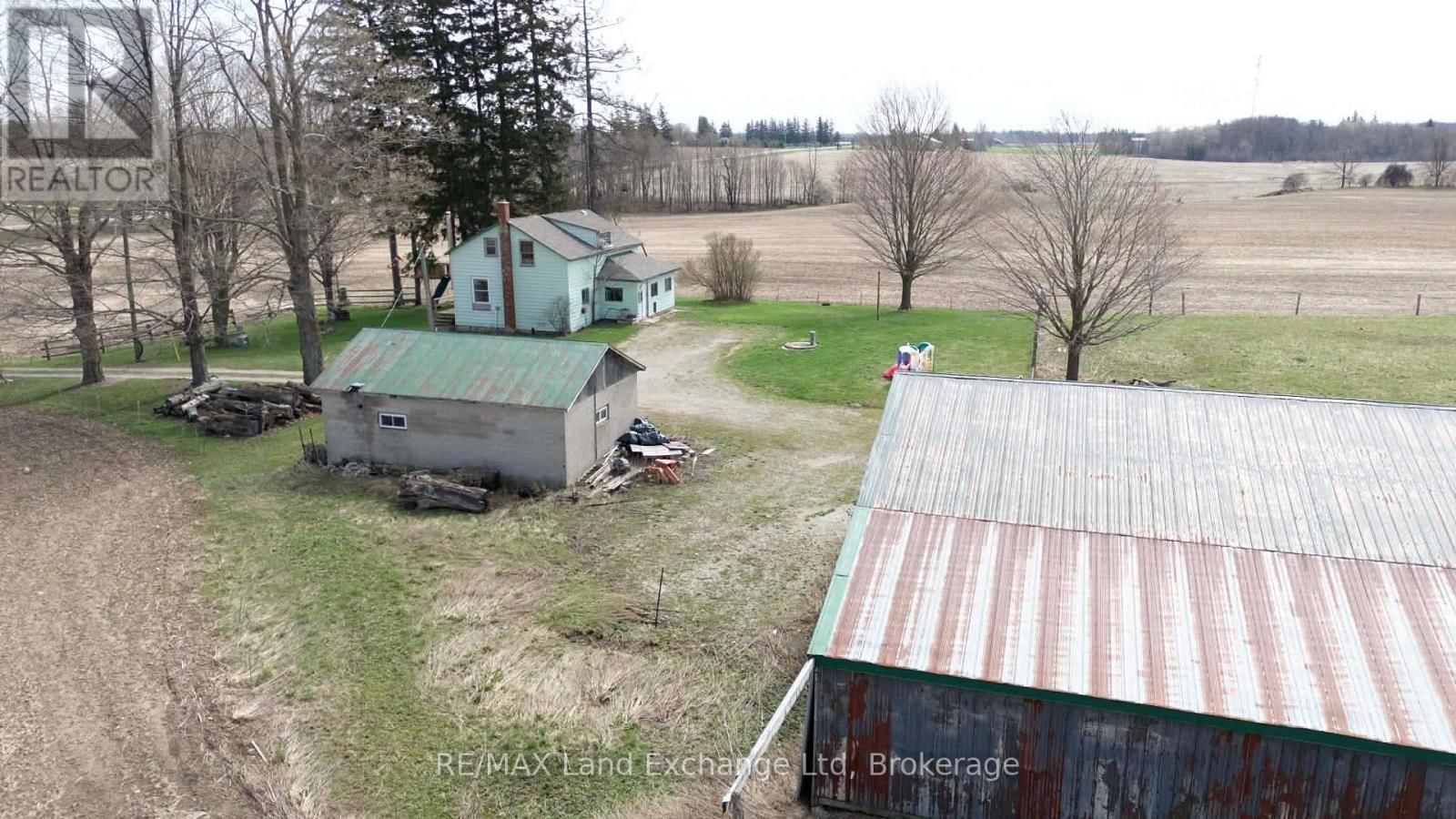 42451 CRANBROOK ROAD Image 18