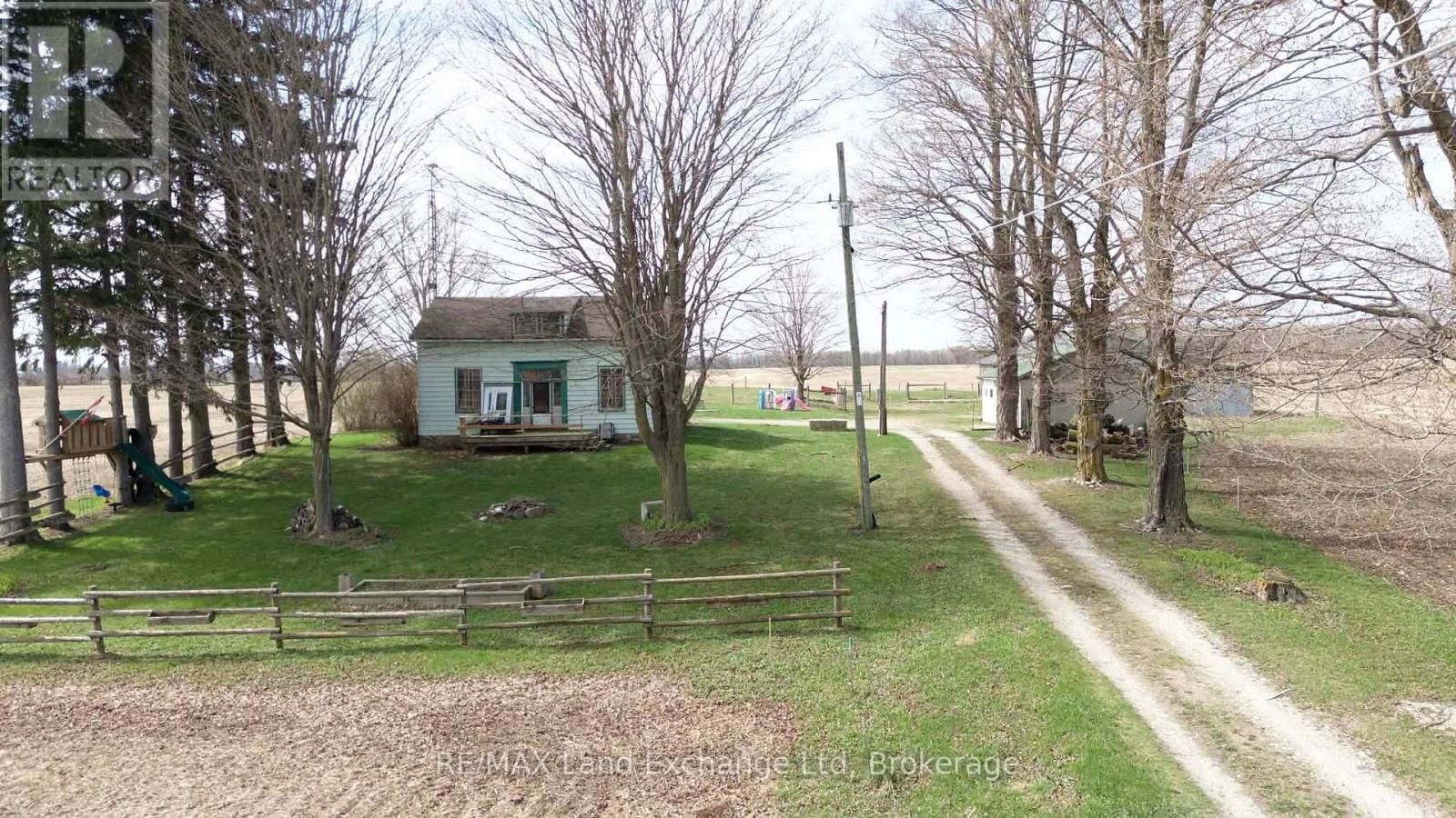 42451 CRANBROOK ROAD Image 20