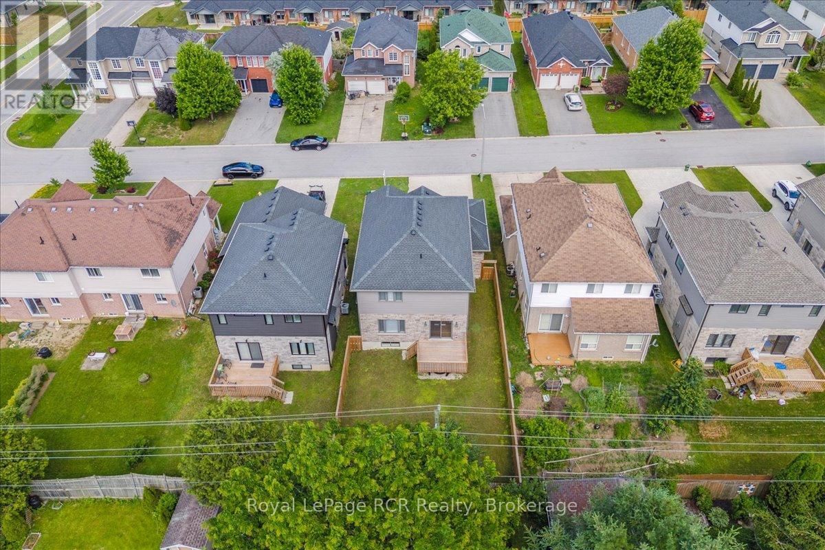 1302 14TH AVENUE EAST Image 50