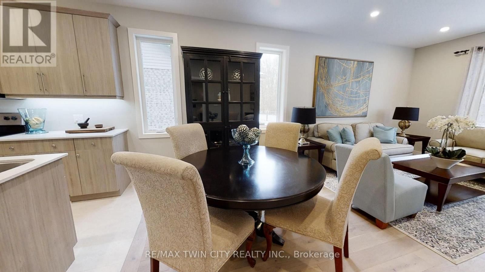 668 CHELTON ROAD Image 11