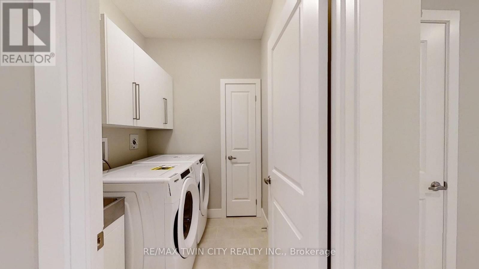 668 CHELTON ROAD Image 13