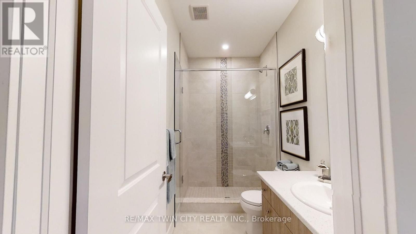 668 CHELTON ROAD Image 14