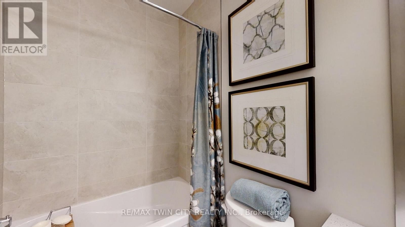 668 CHELTON ROAD Image 25