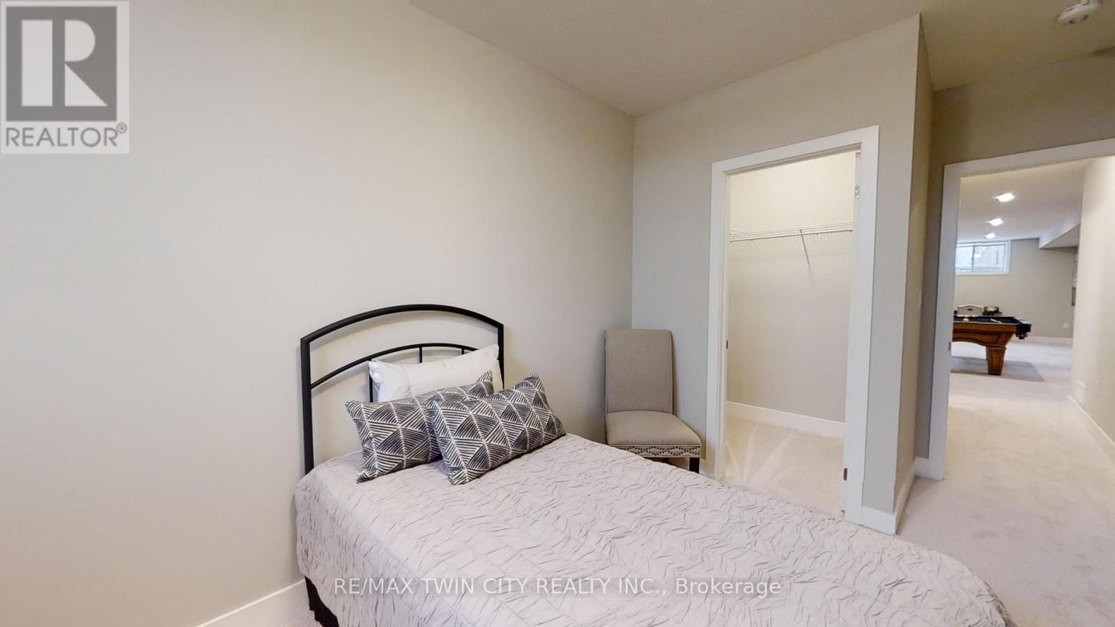 668 CHELTON ROAD Image 28