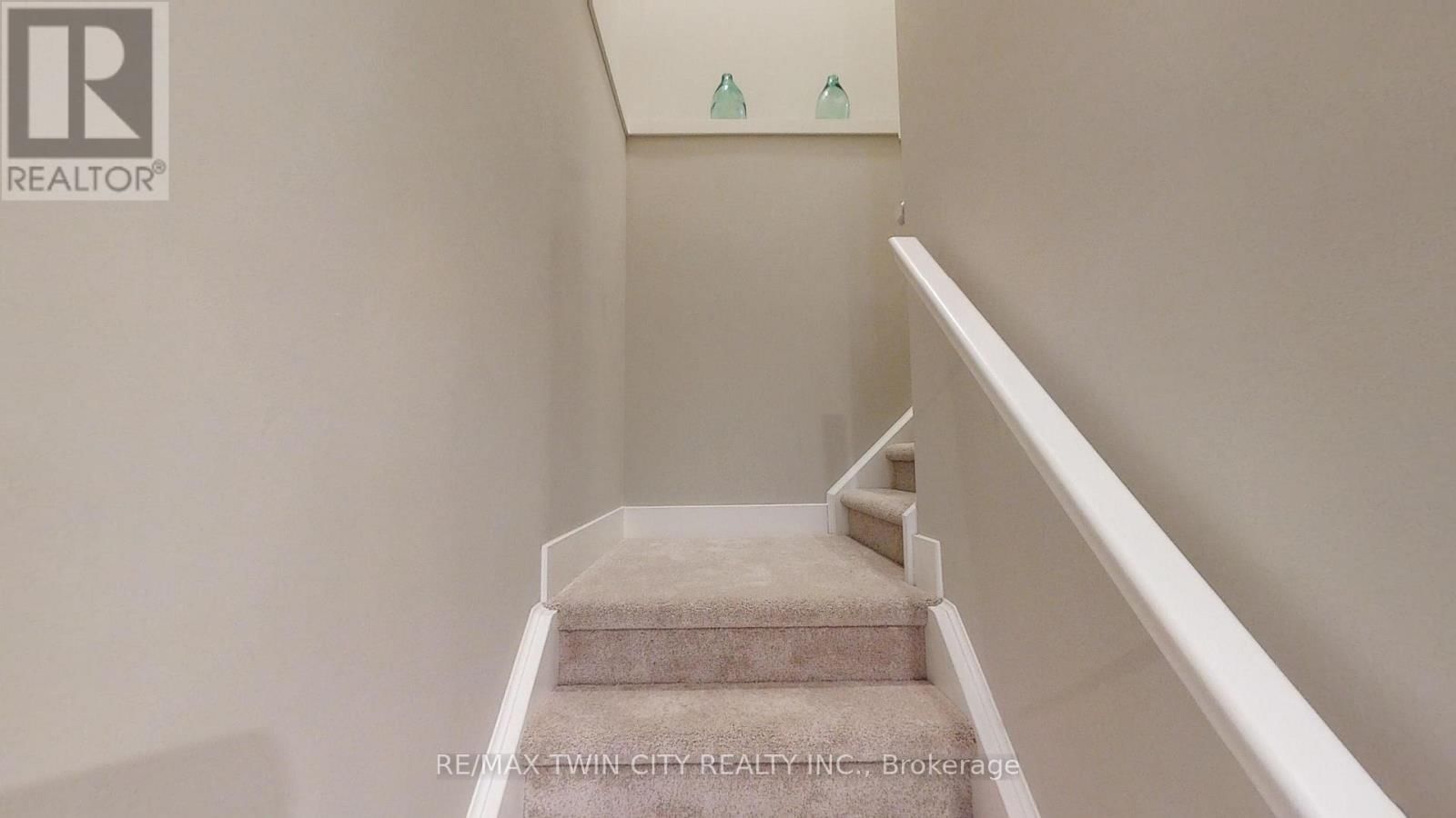 668 CHELTON ROAD Image 30