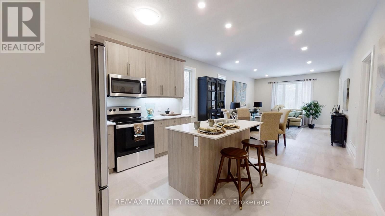 668 CHELTON ROAD Image 7