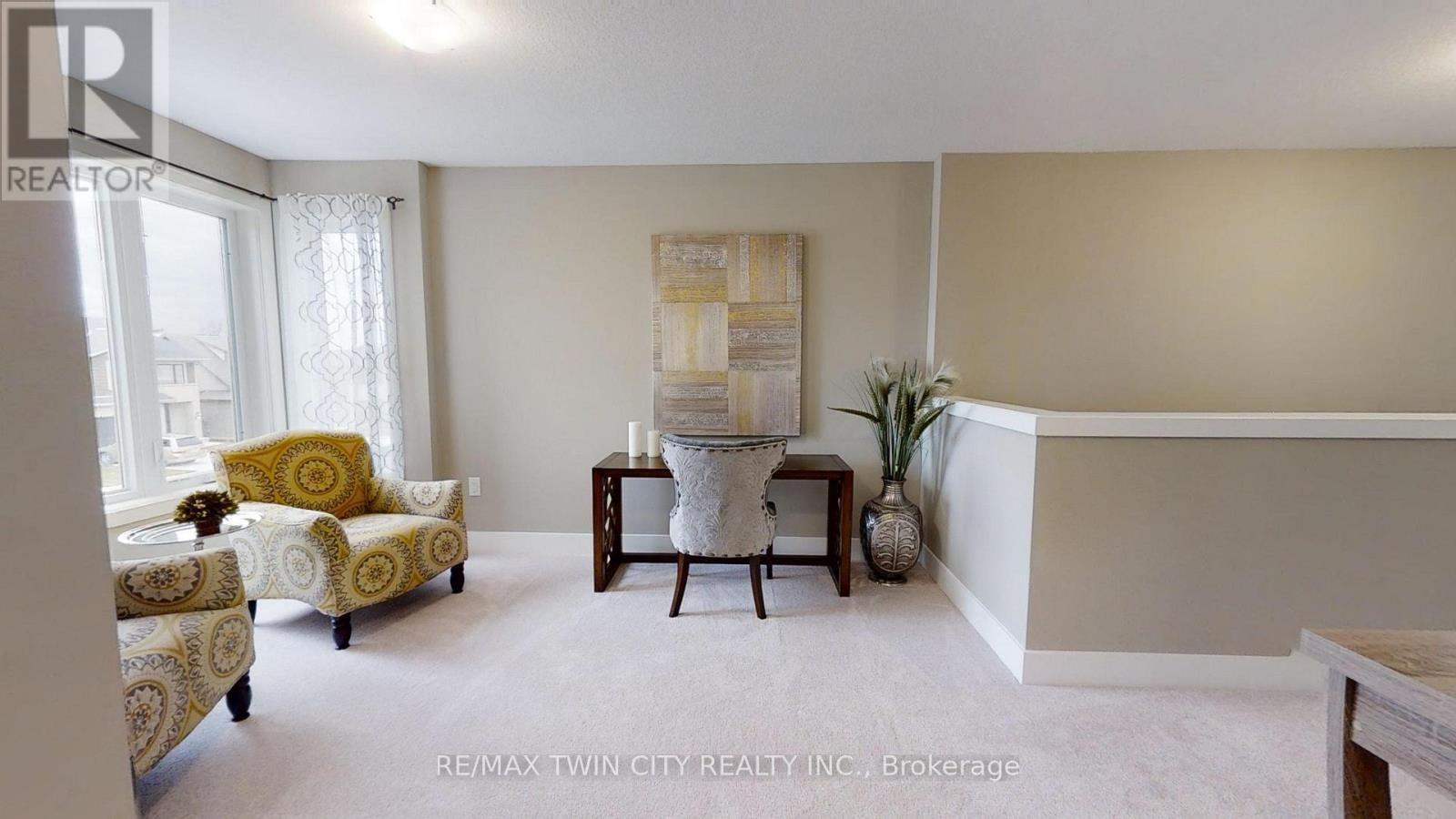 2250 SOUTHPORT CRESCENT Image 6