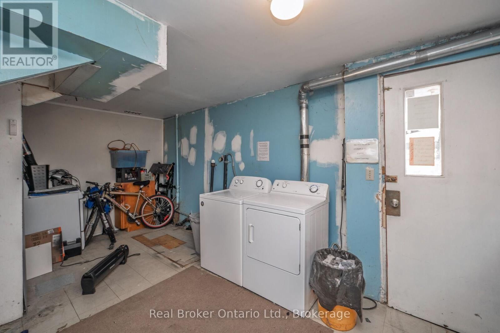 122 KING STREET Image 45