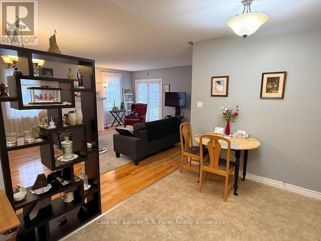 224 BALDWIN STREET Image 9