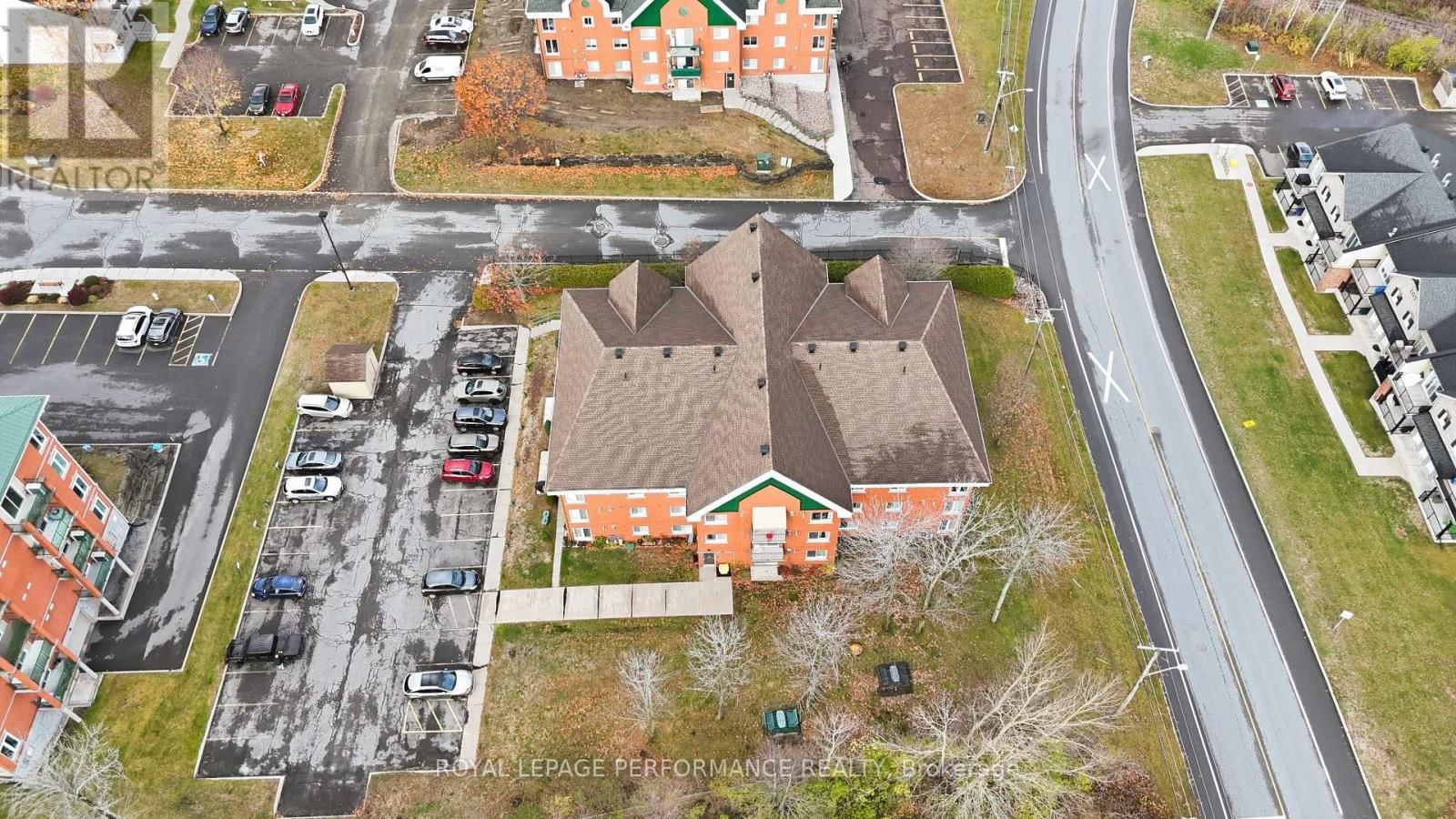 112 - 1101 CLEMENT STREET Image 42