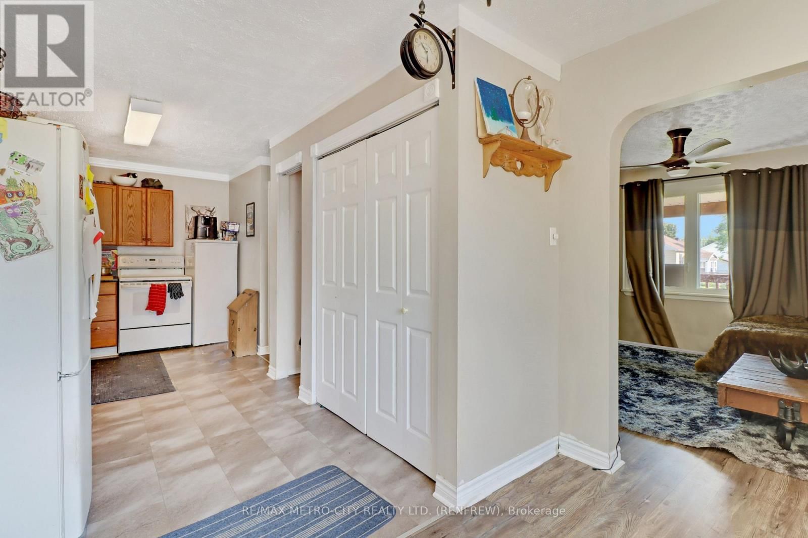 362-370 BALDWIN STREET Image 11