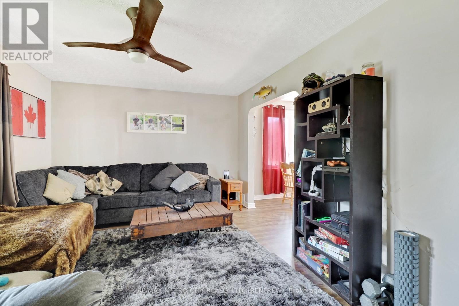 362-370 BALDWIN STREET Image 5