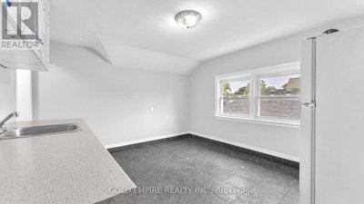 Commercial for Rent in Ontario