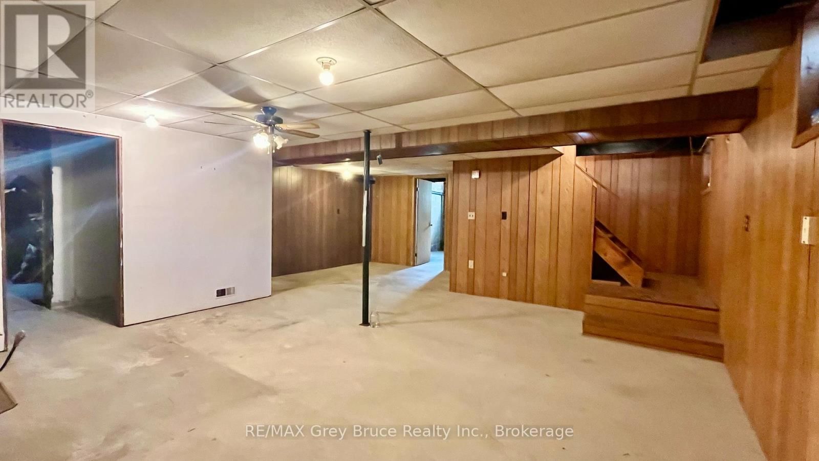 1069 7TH AVENUE Image 17