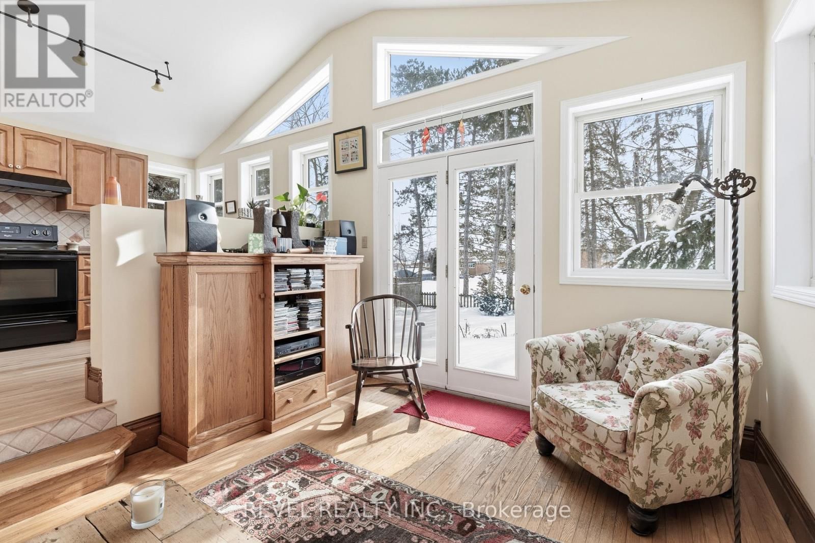 31 FAIR AVENUE Image 21