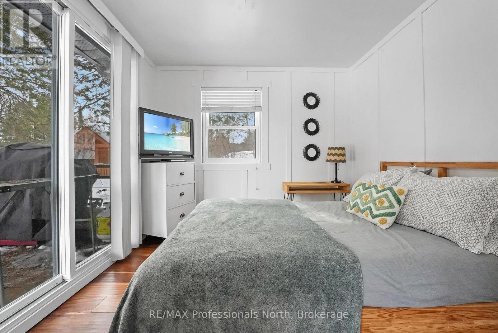 1044 SHANAHAN TRAIL Image 20