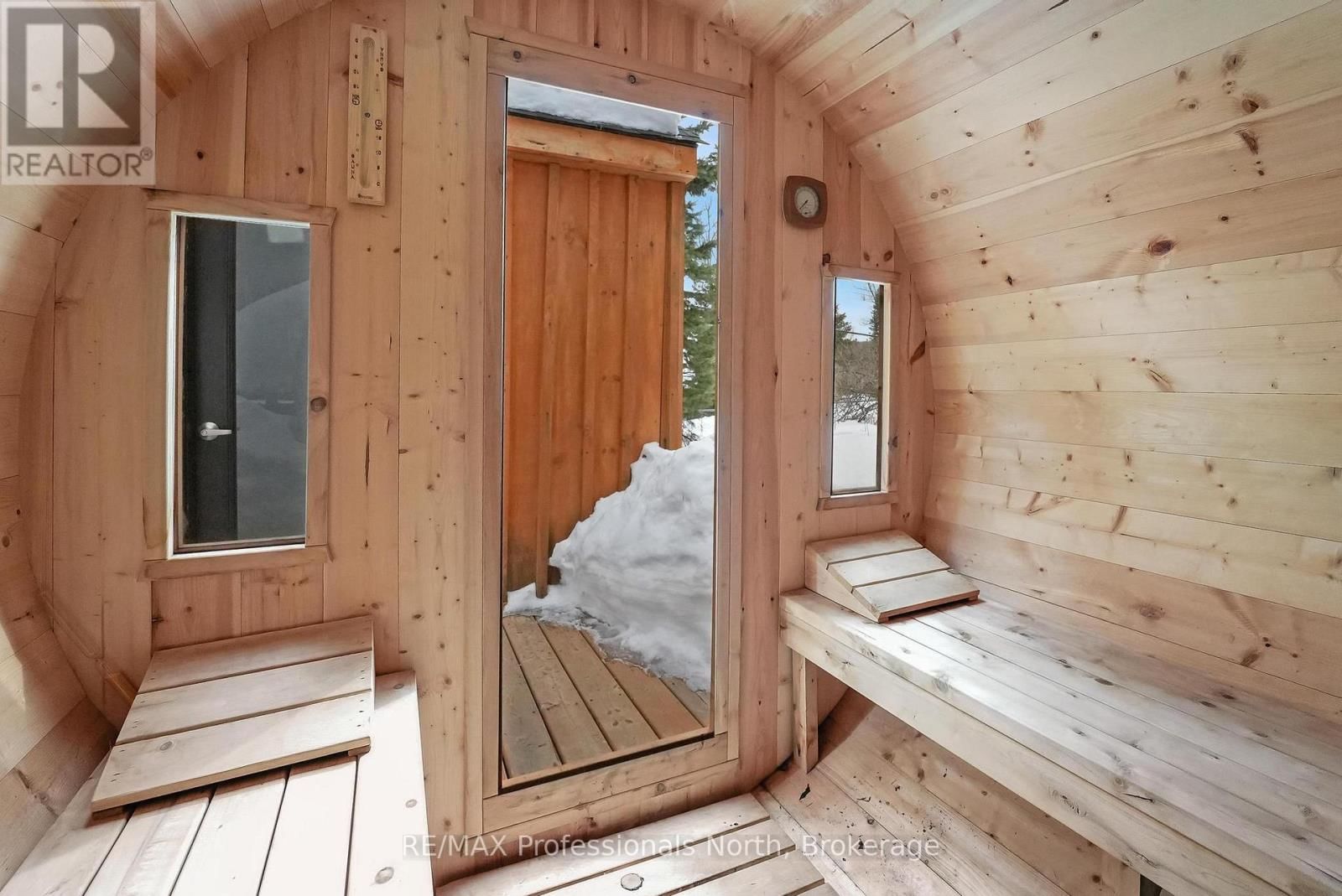 1044 SHANAHAN TRAIL Image 29