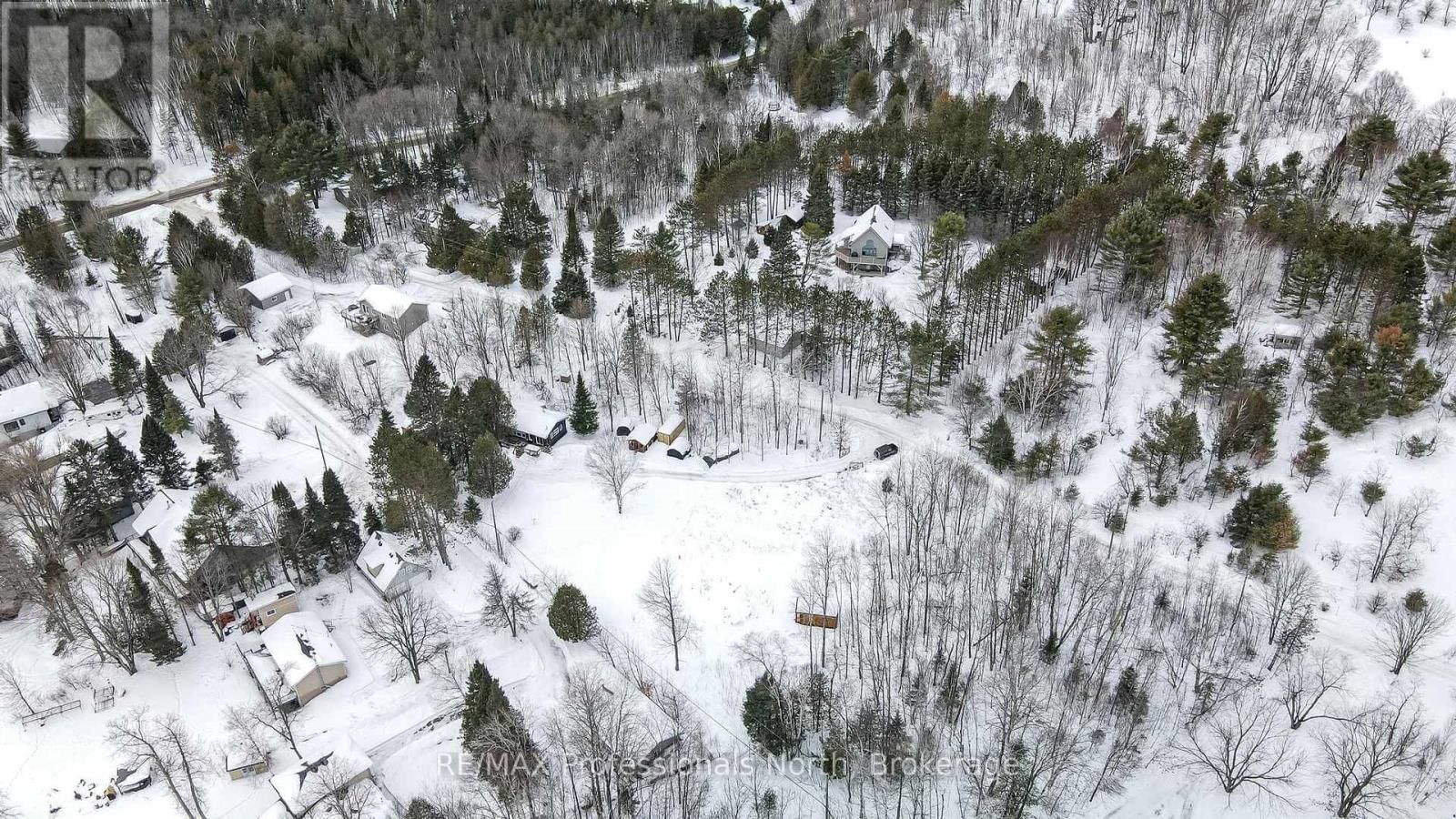 1044 SHANAHAN TRAIL Image 38