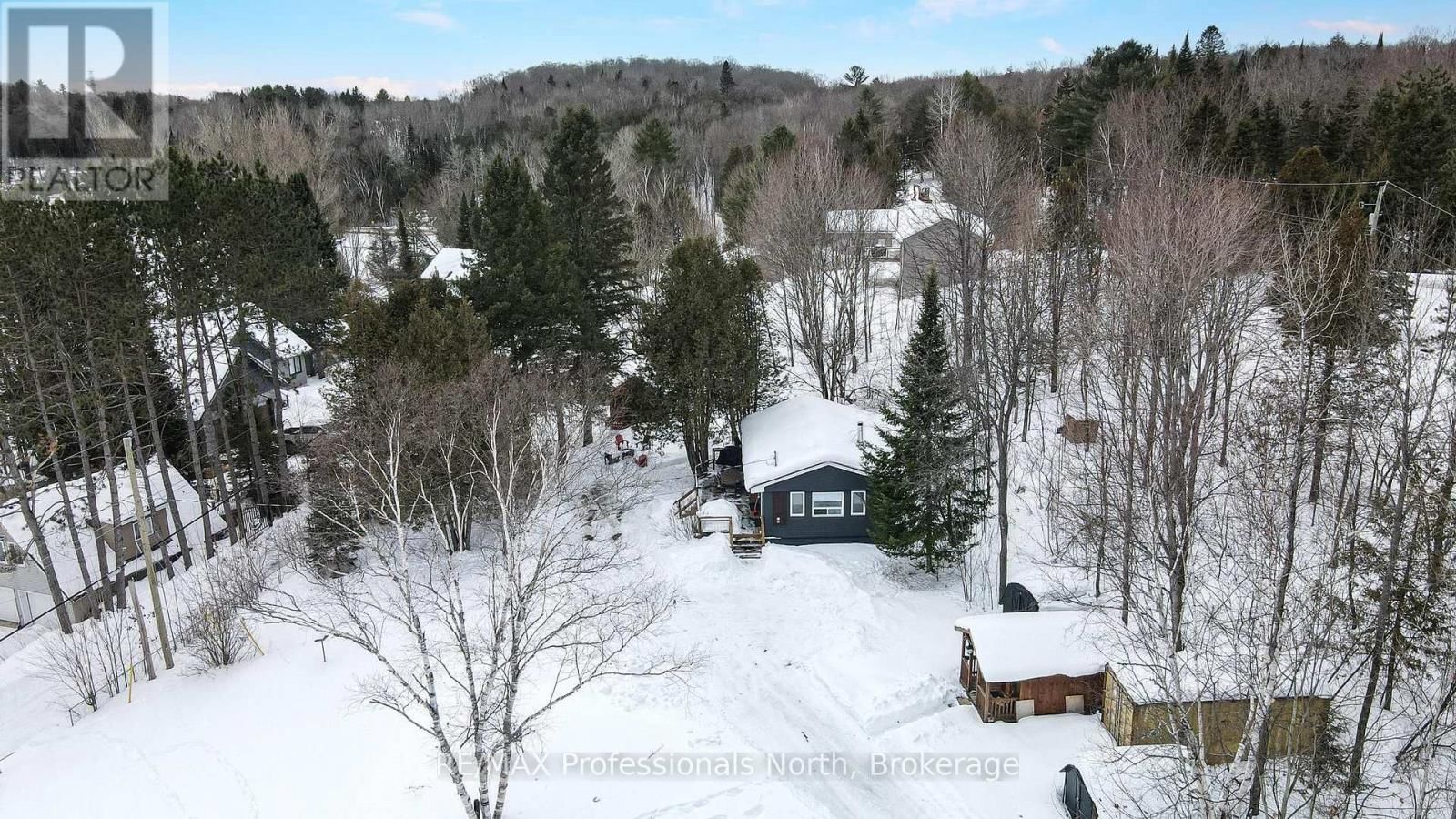 1044 SHANAHAN TRAIL Image 39