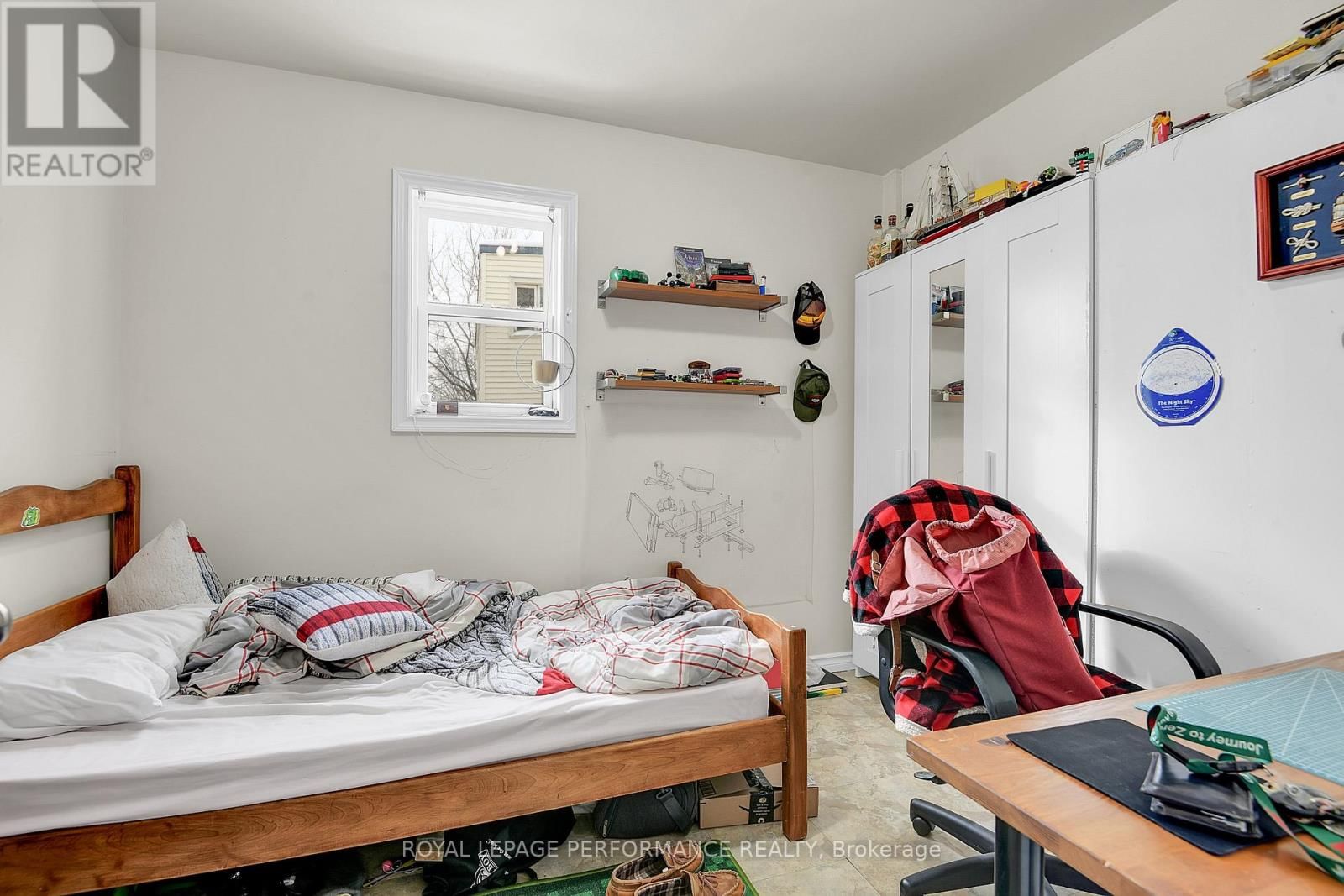 26 AYLMER AVENUE Image 23