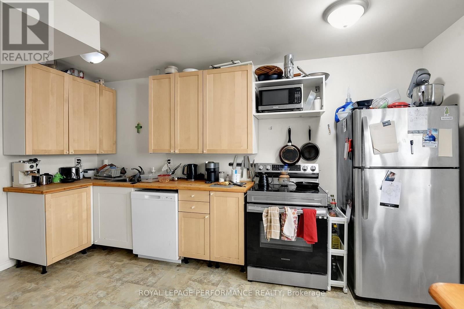 26 AYLMER AVENUE Image 19