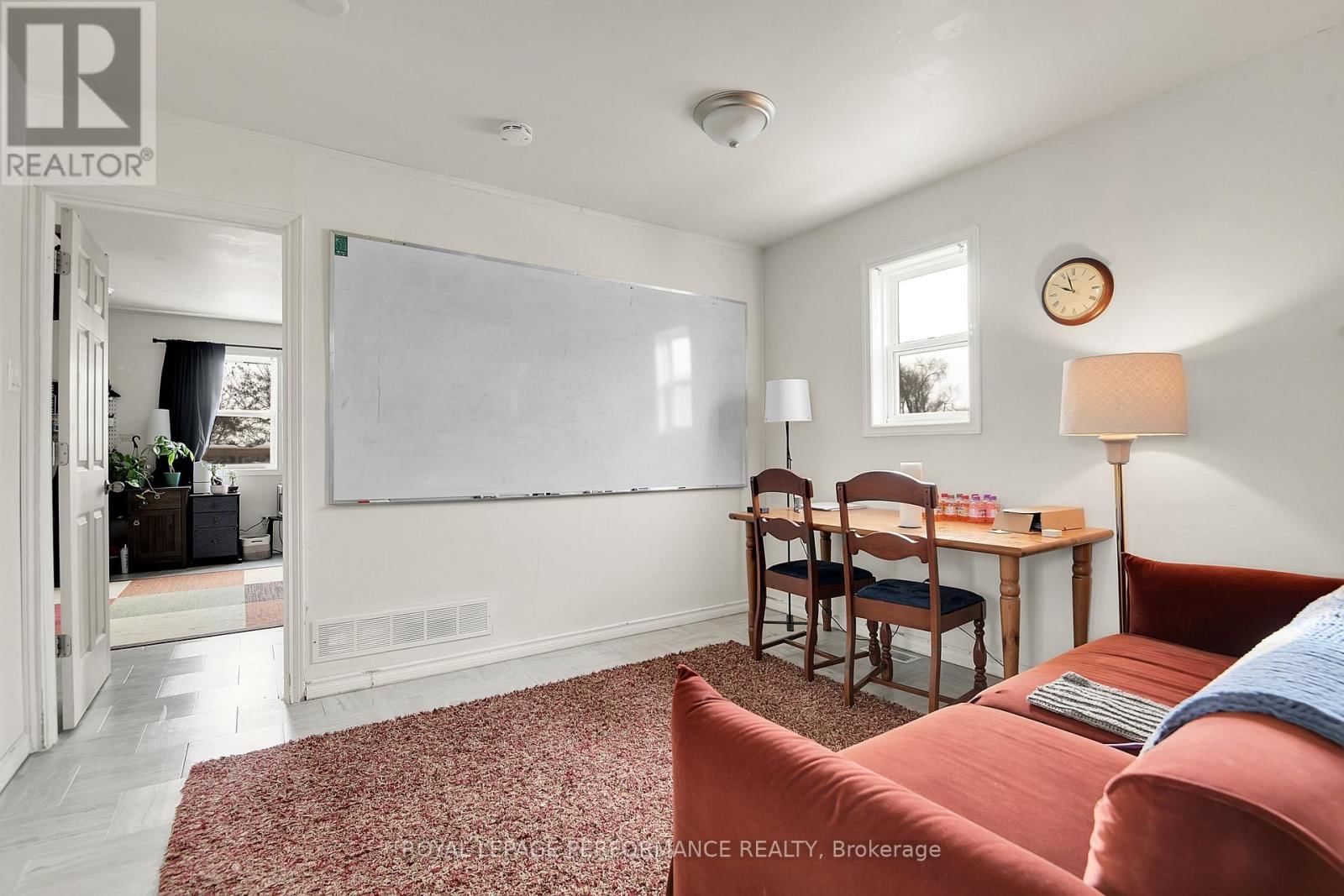 26 AYLMER AVENUE Image 29