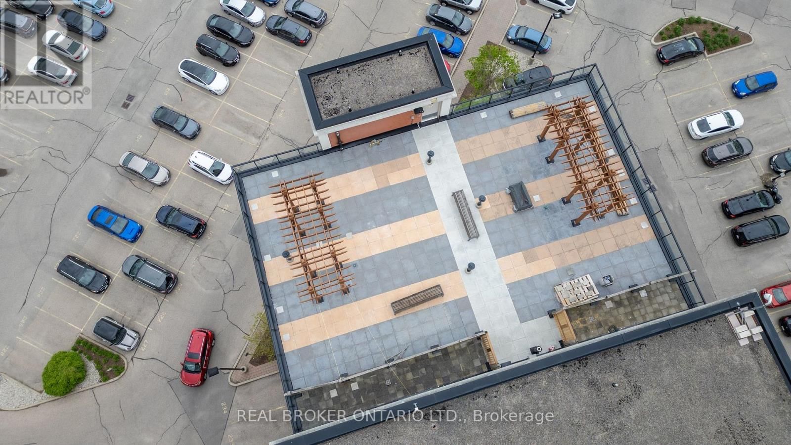 126 - 410 KING STREET WEST Image 14