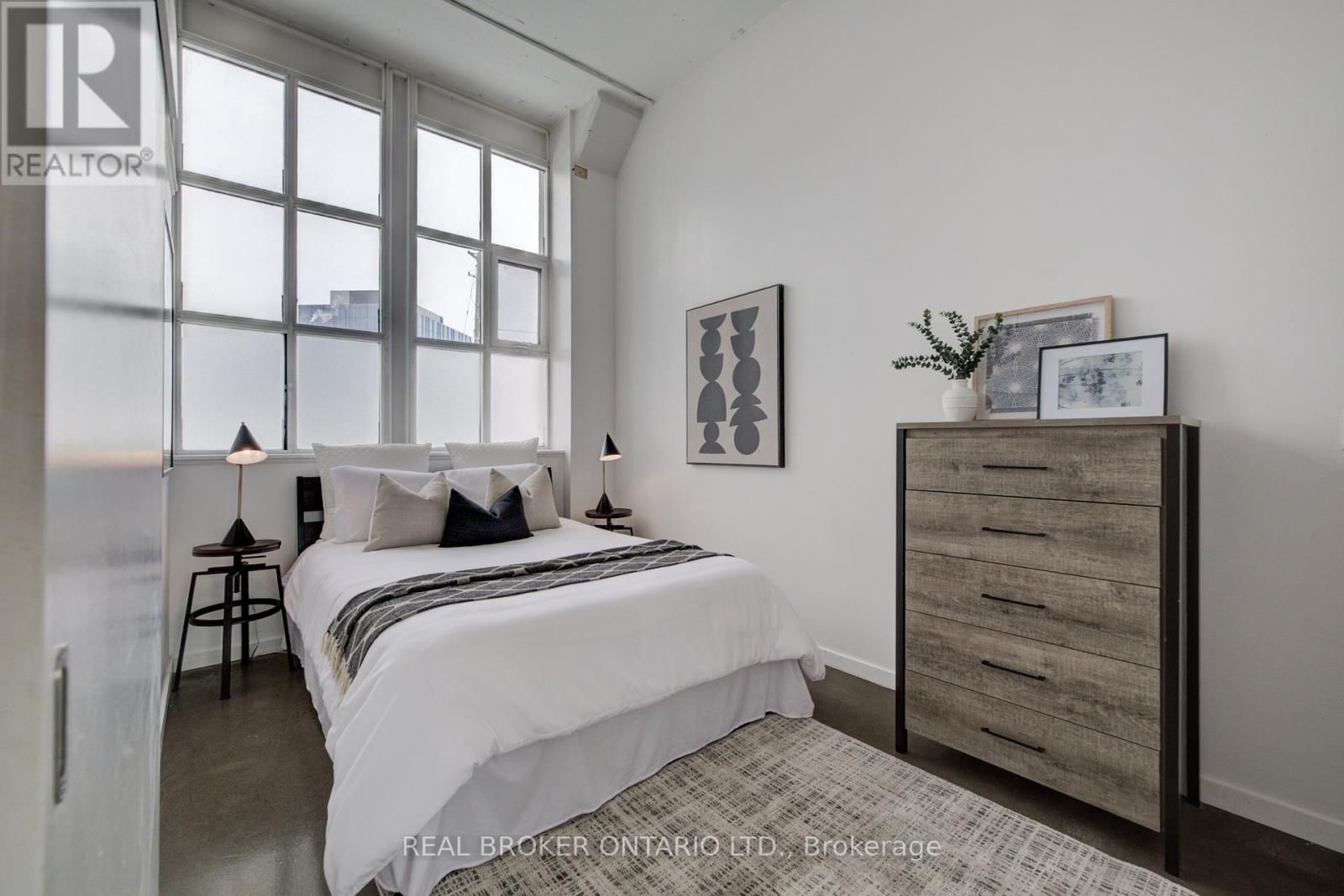 126 - 410 KING STREET WEST Image 9