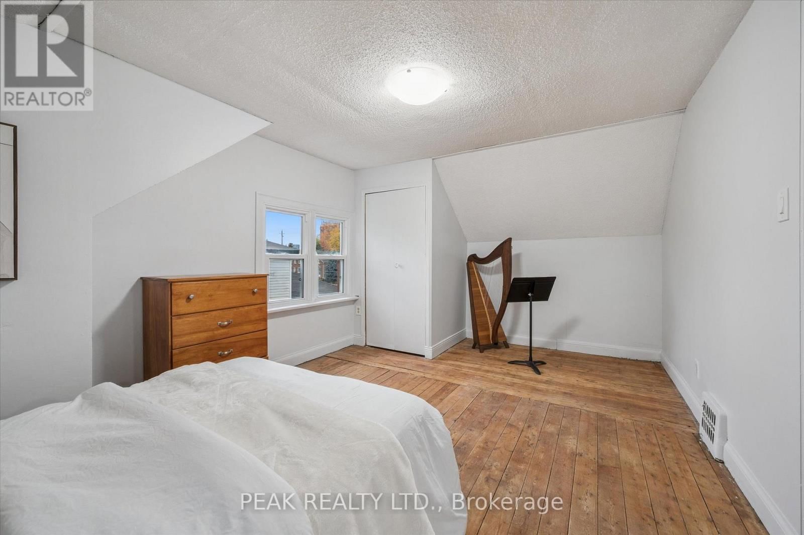 145 BRIDGEPORT ROAD EAST Image 22