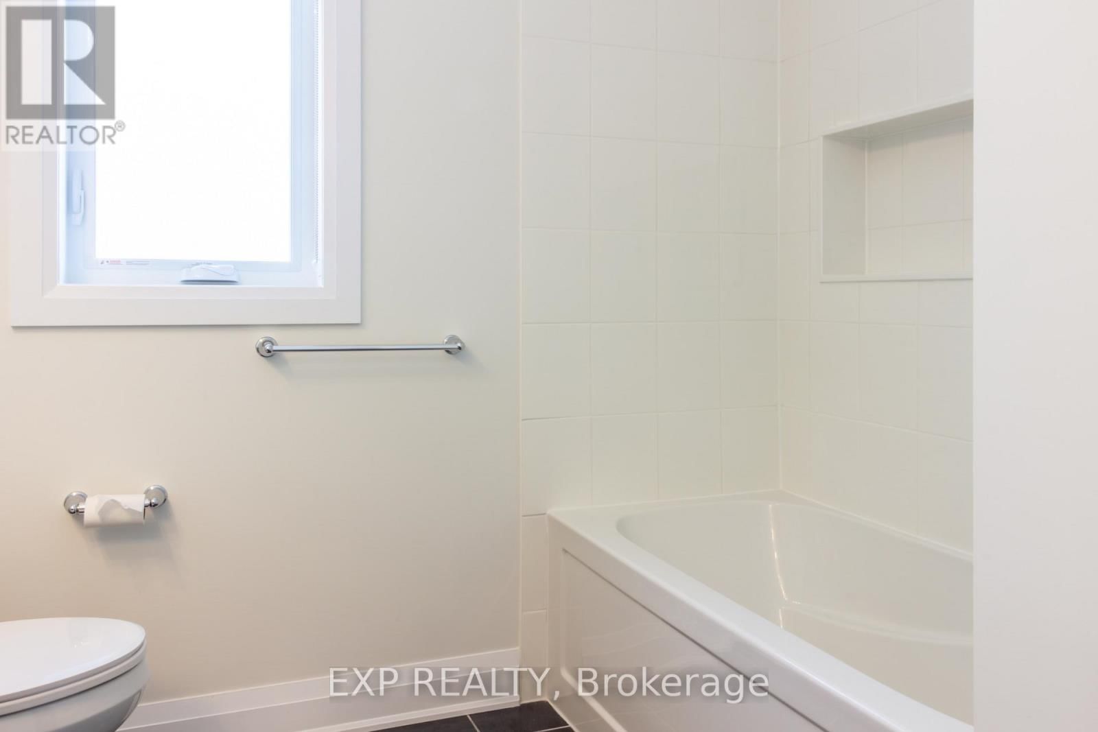 6 DOMINIQUE STREET Image 12