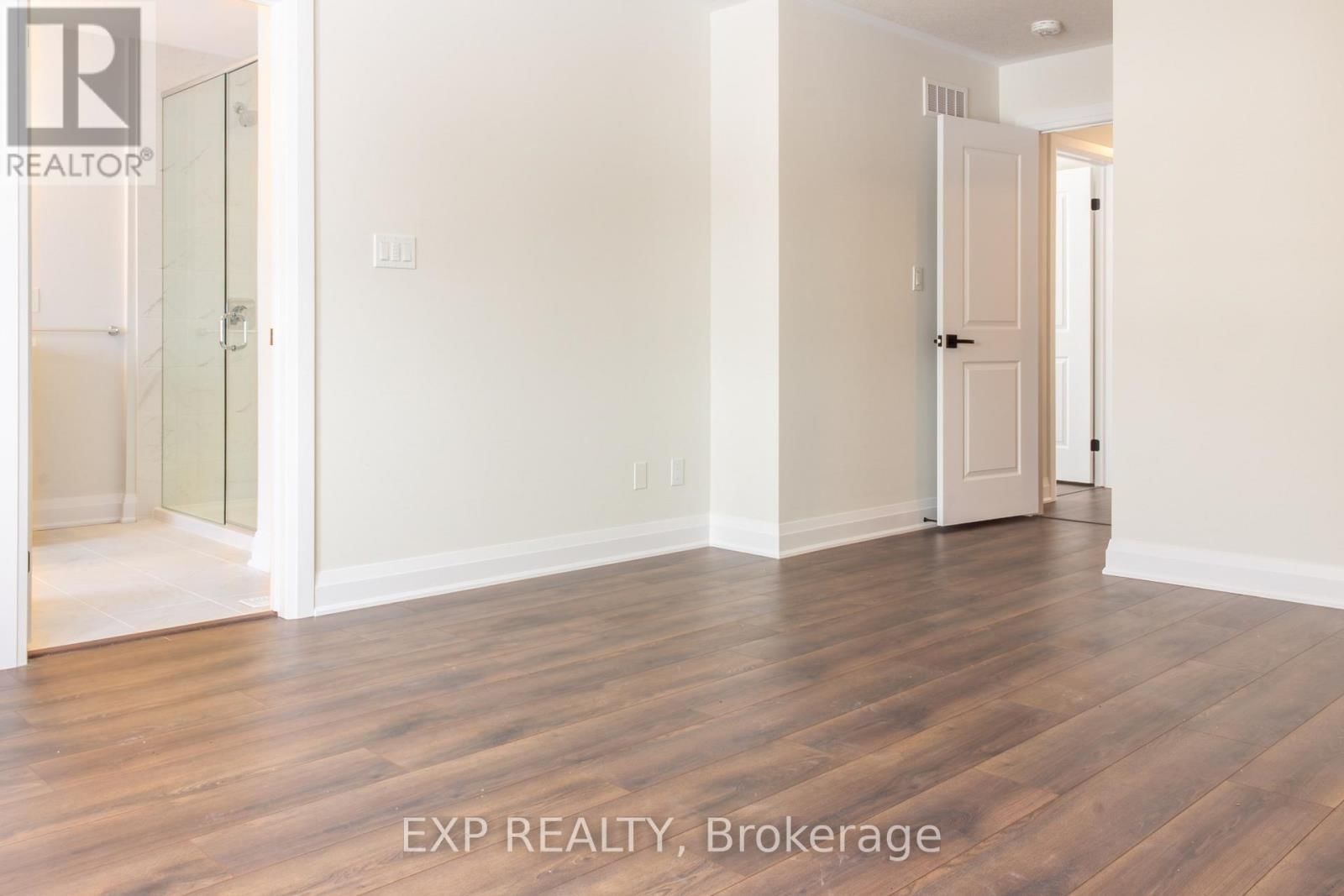 6 DOMINIQUE STREET Image 14