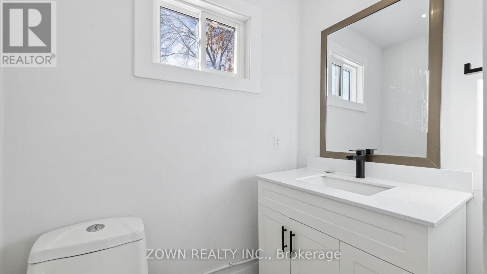 26 METCALFE STREET Image 24