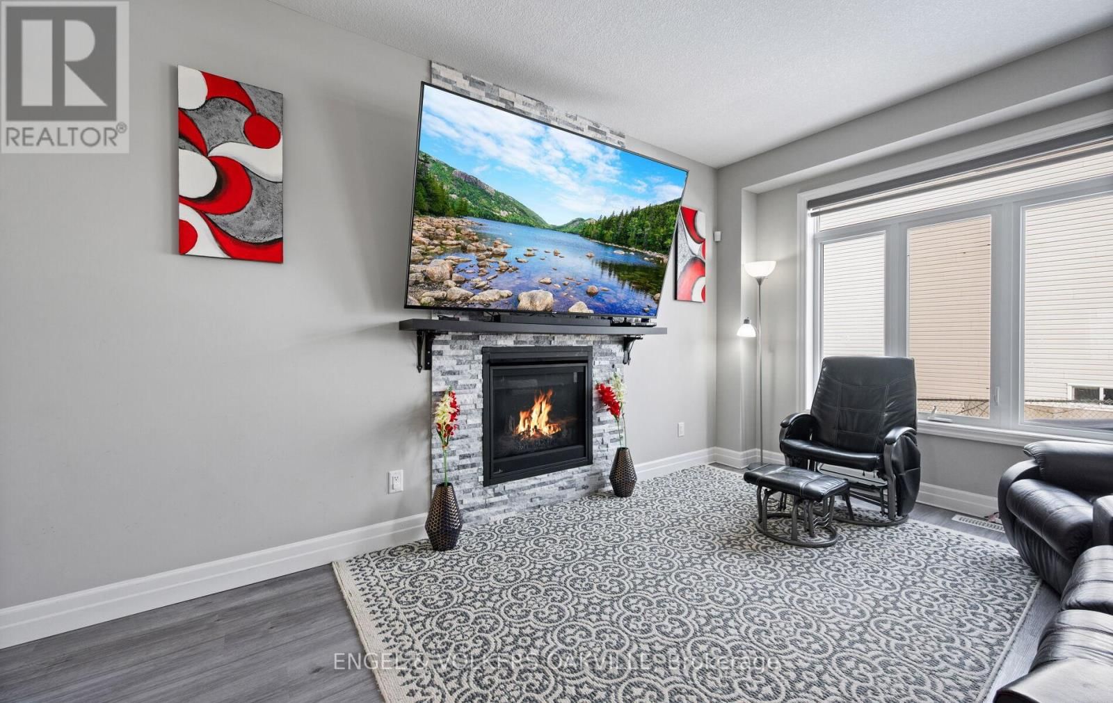 29 - 1023 DEVONSHIRE AVENUE Image 10