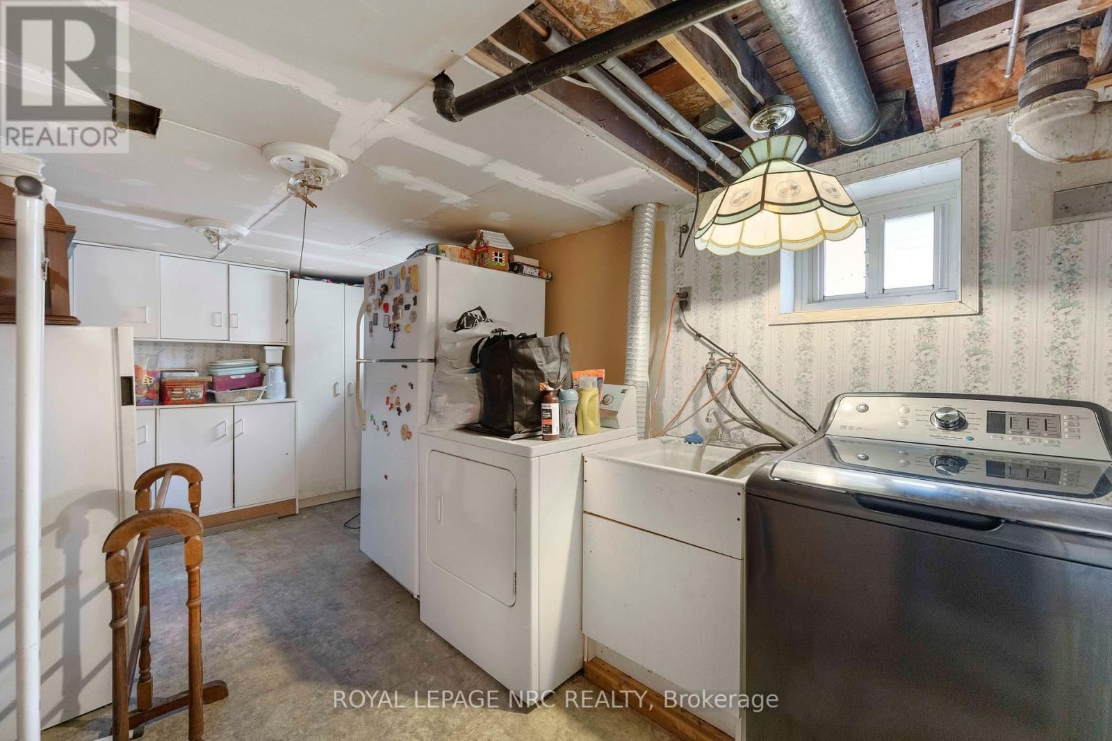 32 AMBROSE STREET Image 33