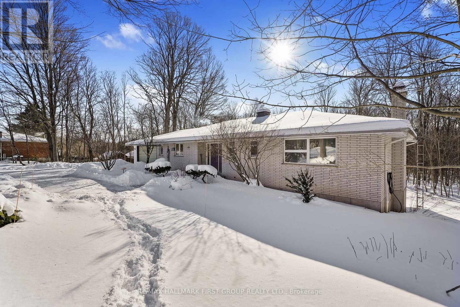 452 GULLY ROAD Image 4