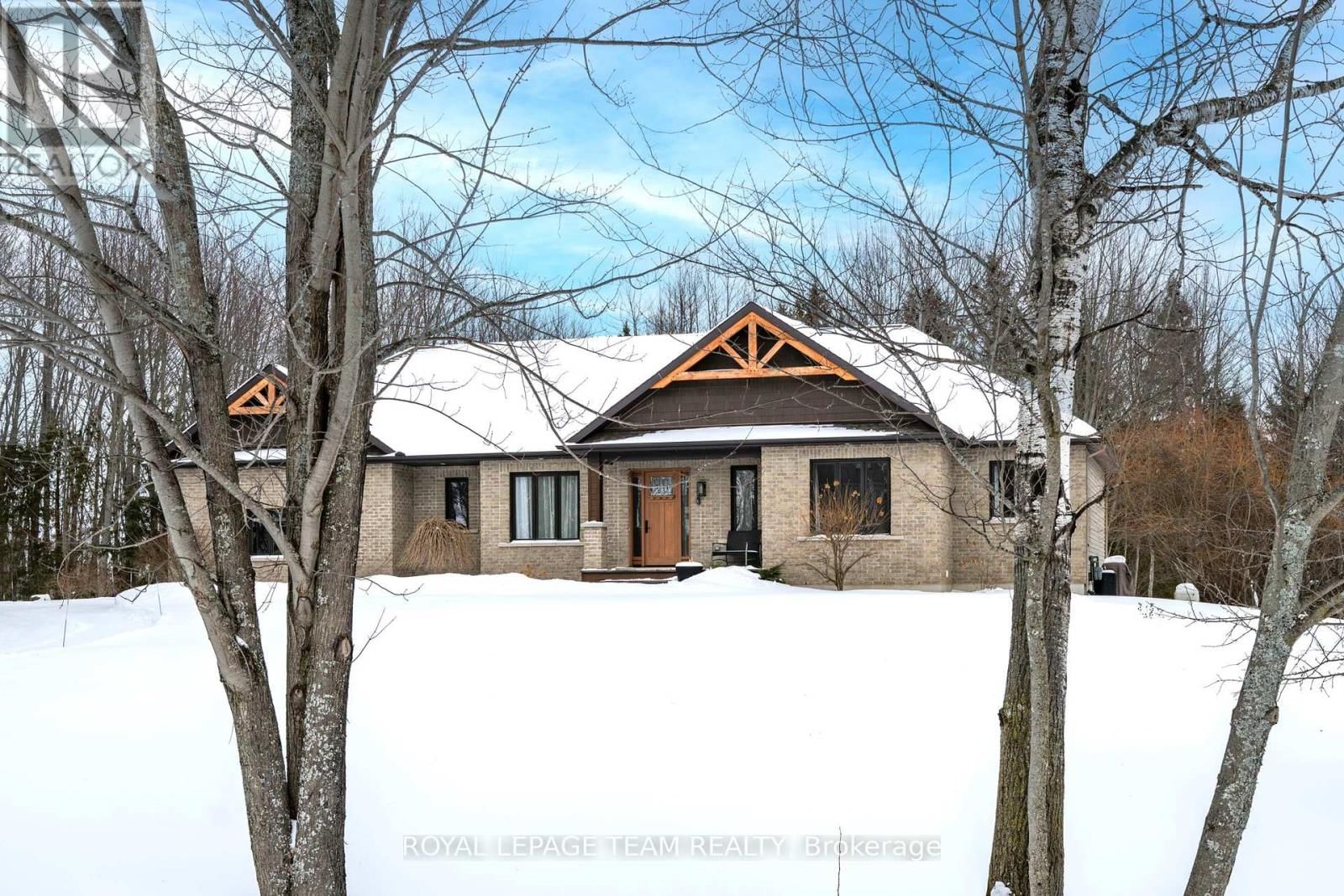 524 OSMOND DALEY DRIVE Image 2