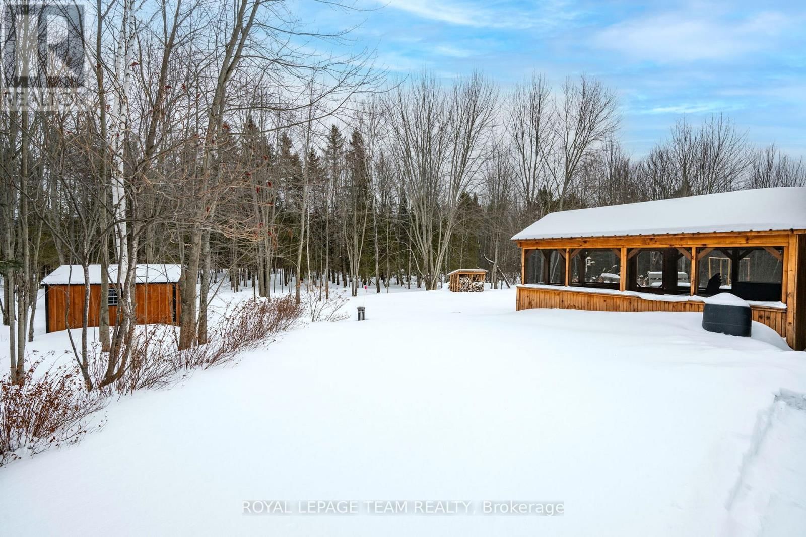 524 OSMOND DALEY DRIVE Image 4