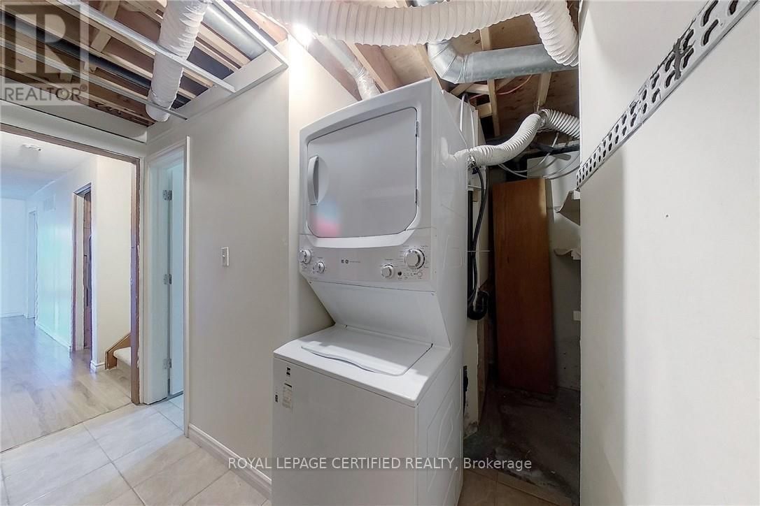 233 BENESFORT CRESCENT Image 46