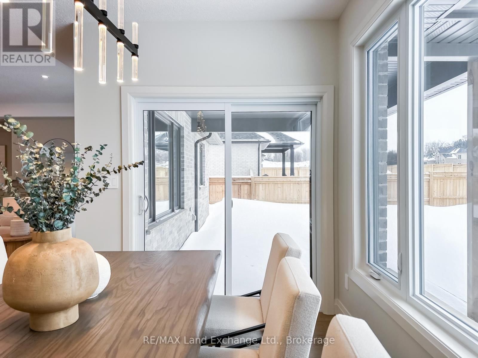 920 BOGDANOVIC WAY Image 21