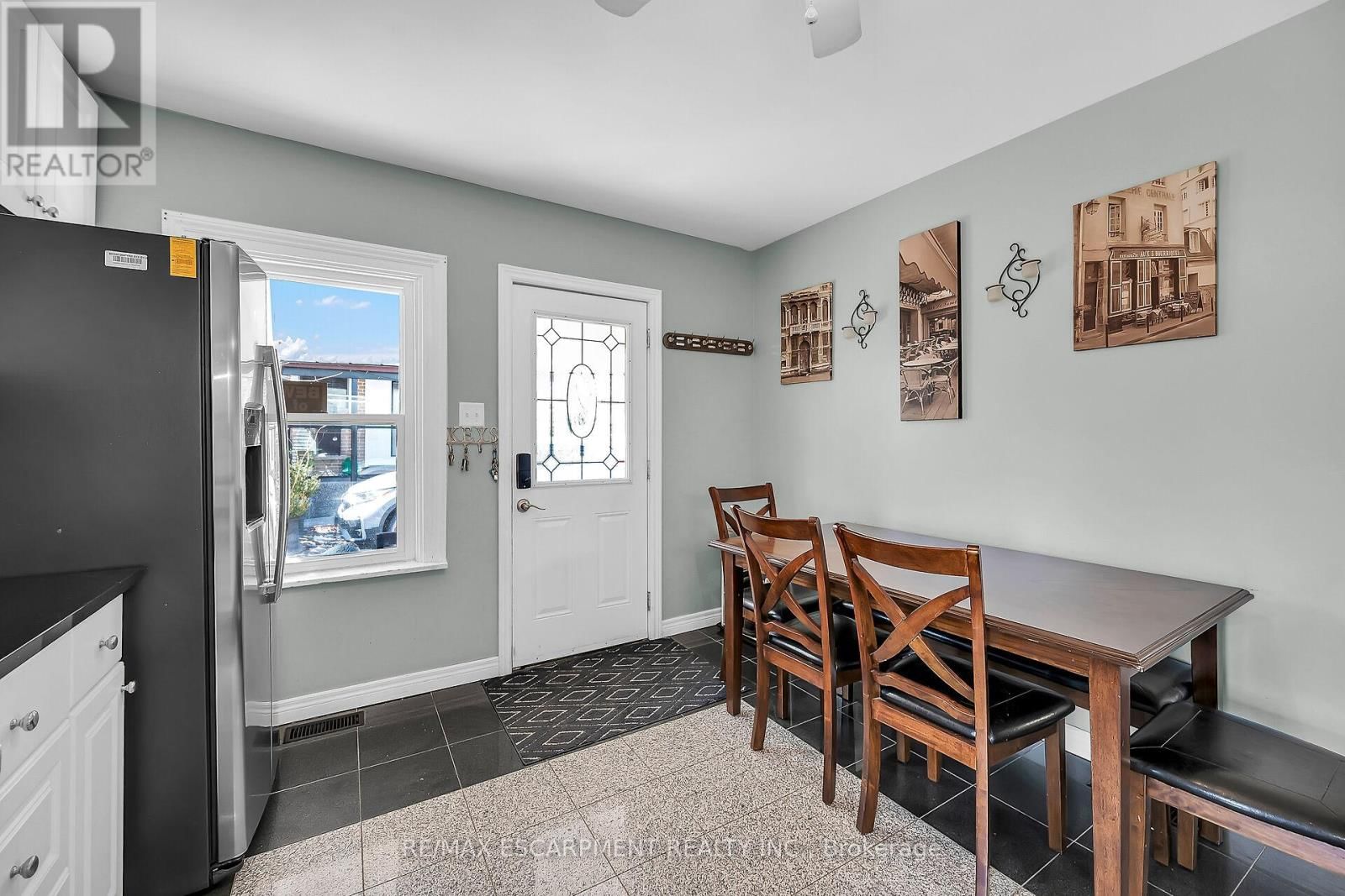 46 WALNUT STREET Image 14