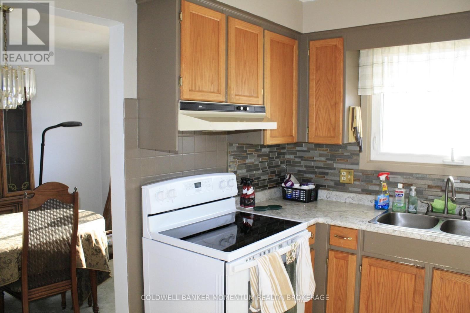 4351 BRIARWOOD AVENUE Image 22