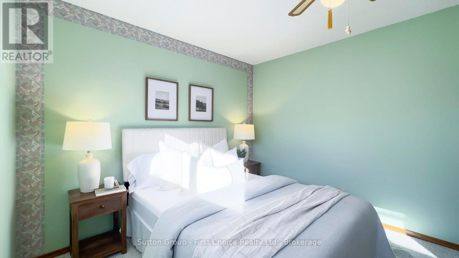 8 DUNSFORD CRESCENT Image 27